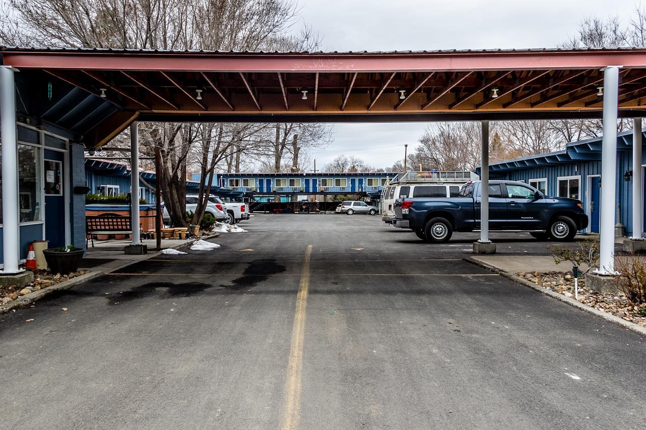 Lakeview Lodge Motel Exterior photo